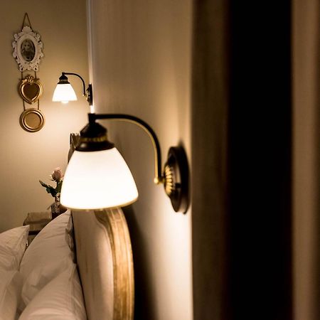 Aparthotel Kyria Boutique House Athen Exterior foto