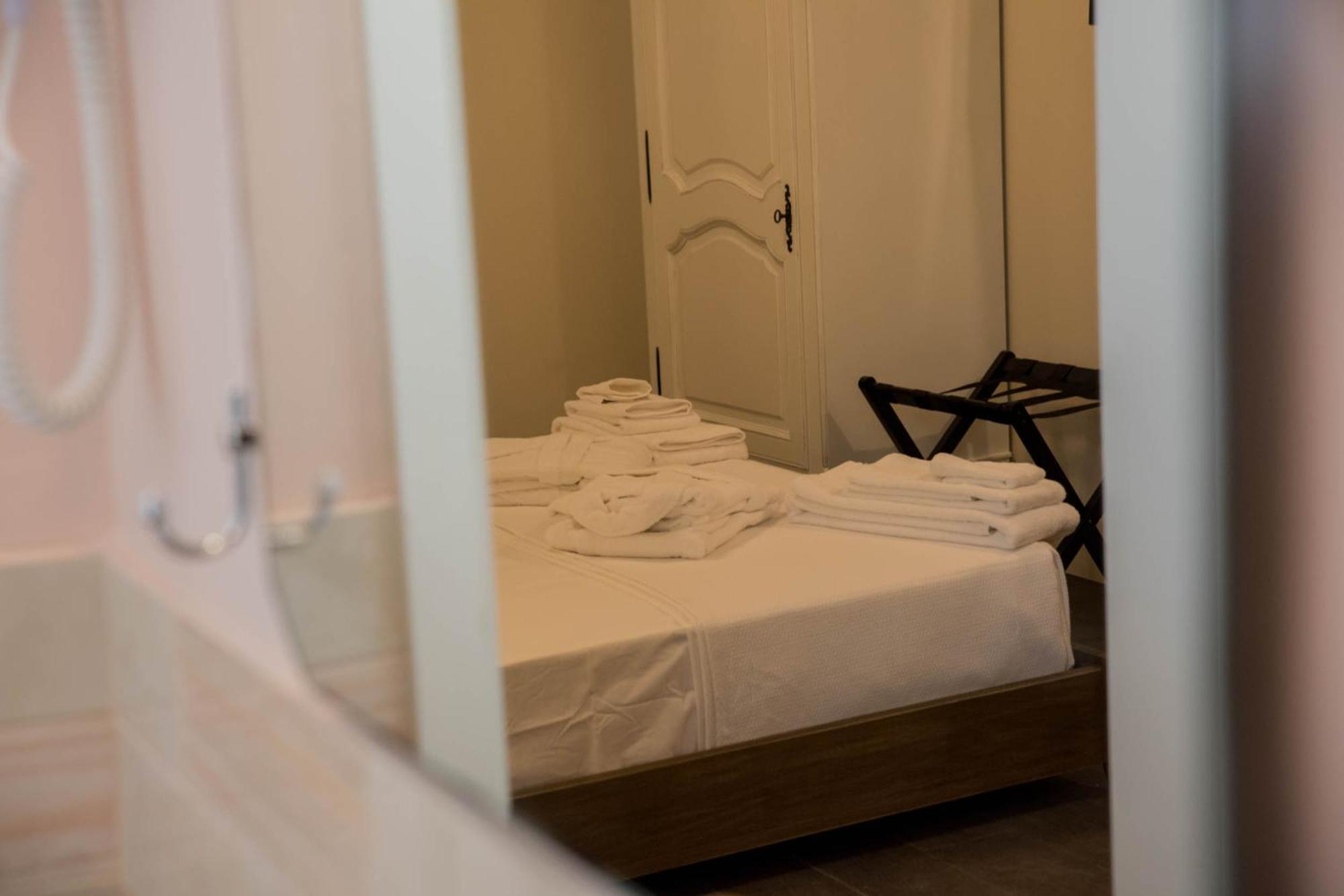 Aparthotel Kyria Boutique House Athen Exterior foto
